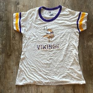 Women’s XL Minnesota Vikings tshirt